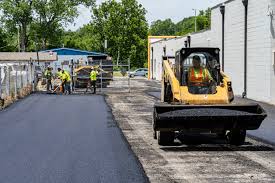 Best Asphalt Driveway Installation  in Boerne, TX